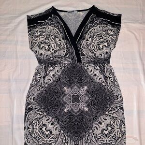 Bailey Blue | Black and White Paisley V Neck Tunic Mini Dress